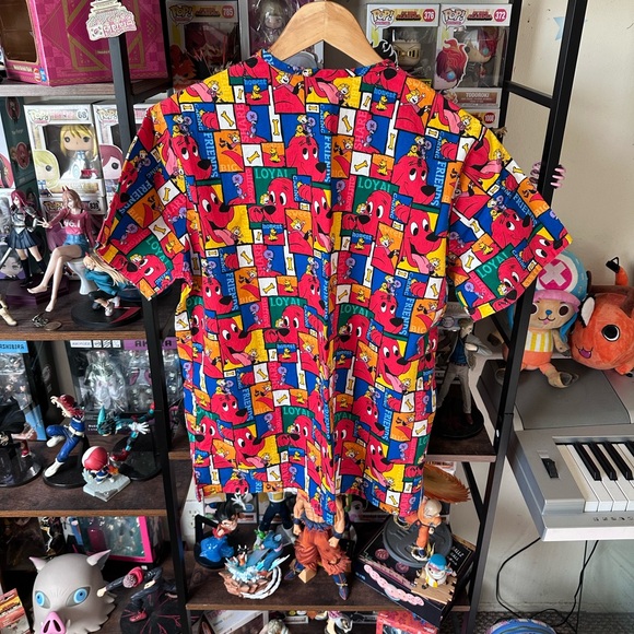 Vintage Clifford The Big Red Dog Scrub Top Women’s Small USA Made Cartoon - Picture 4 of 7